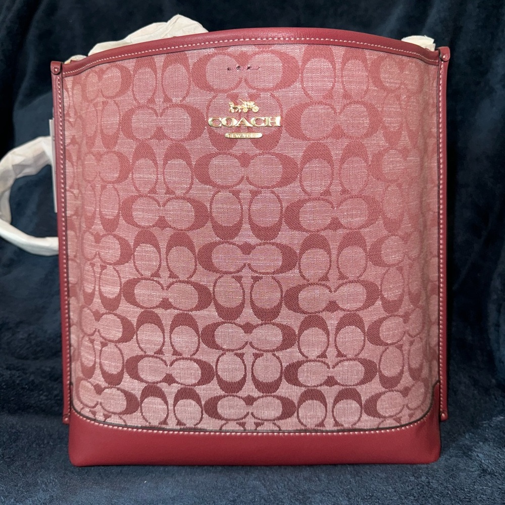 Brand new coach bucket bag